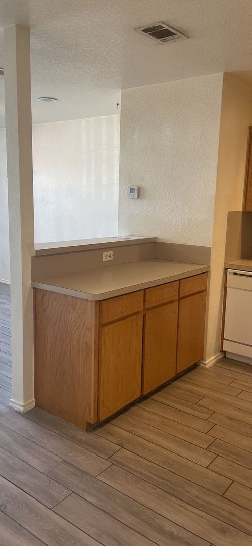 Photo - COMING SOON! Unidad 3406 Zephyr Rd - C