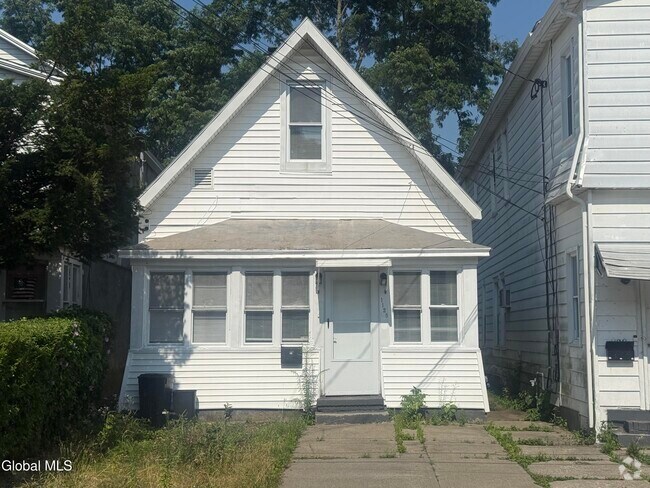 Building Photo - 1125 Cutler St Rental