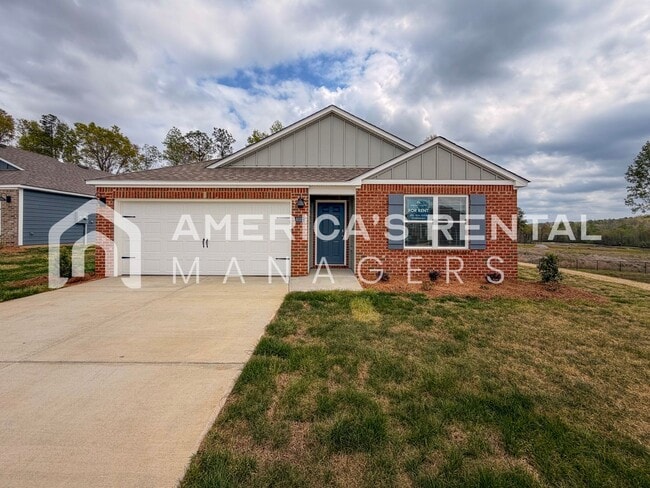 Photo - New Construction Home for Rent in Tuscaloosa, AL!!