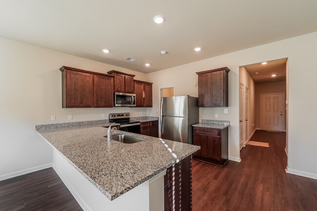 Photo - 6048 Rainbow Row