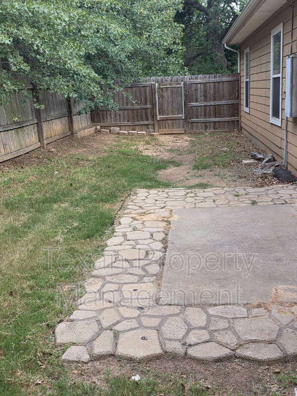 Photo - 3712 Mandy Dr Unit 1