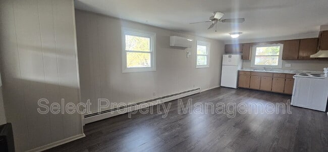 Photo - 1508 Green Rd Unit #4