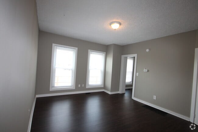 Building Photo - 540 E Beck St Unit A Rental