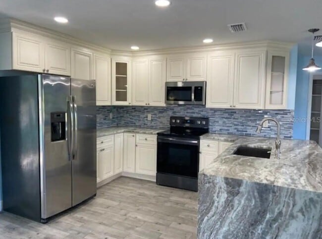 Photo - 120 Causeway Blvd