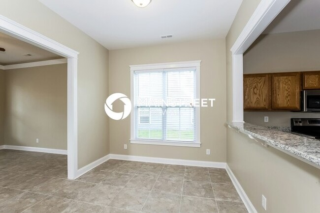 Photo - 3 Bedroom Pet-Friendly Home in Huntersville, NC with Main Street Renewal
