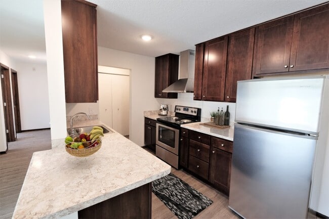 Photo - The Mendota-2050