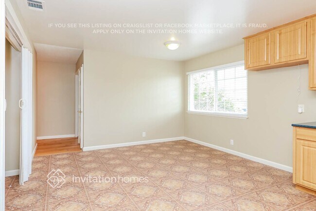 Photo - 125 Kennison Ct