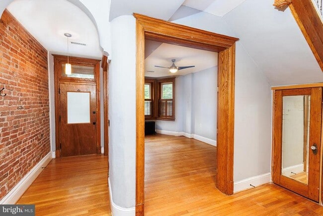 Photo - 1437 East Capitol St SE