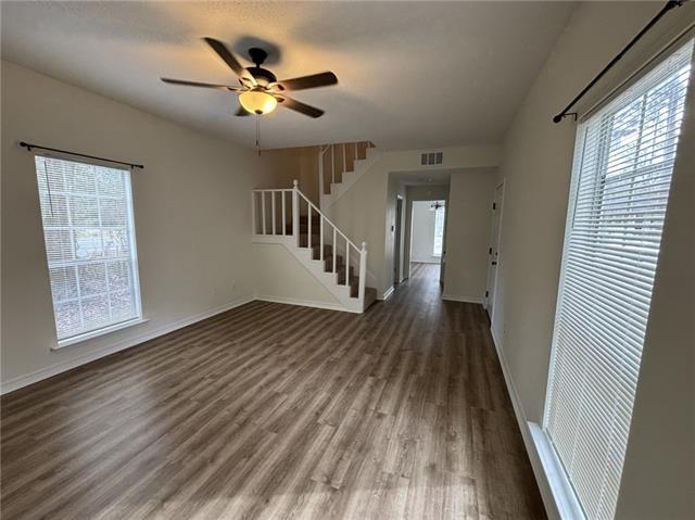 Photo - 103 W St Mary Dr