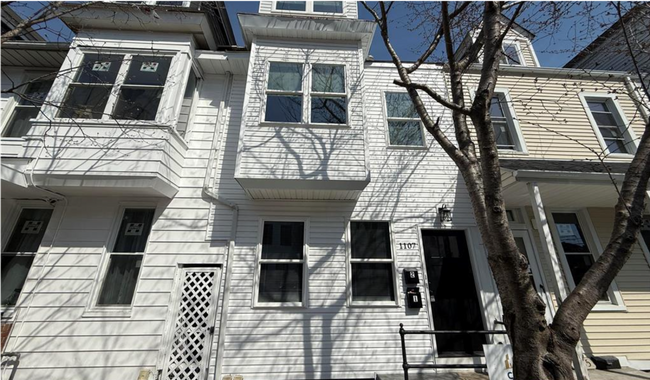 Building Photo - 1107 Lehigh St Unit 1107 Lehigh Street 2