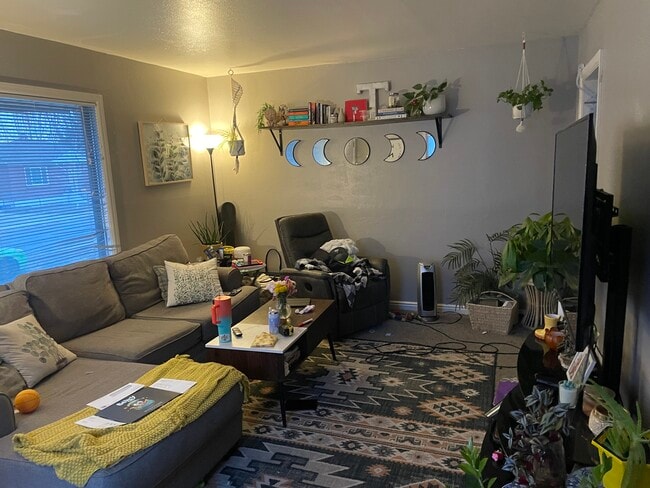 Photo - 374 Filmore Ave Unit Main House