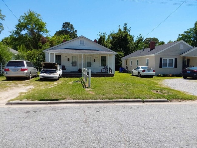 Building Photo - 1491 Fleming St