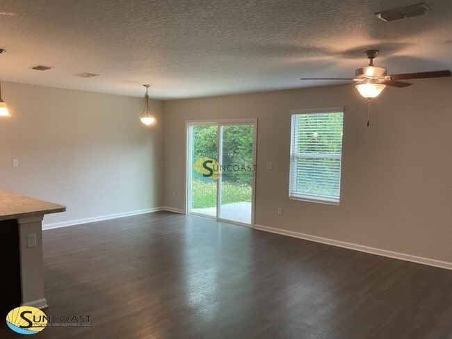 Photo - 7323 Richardson Rd