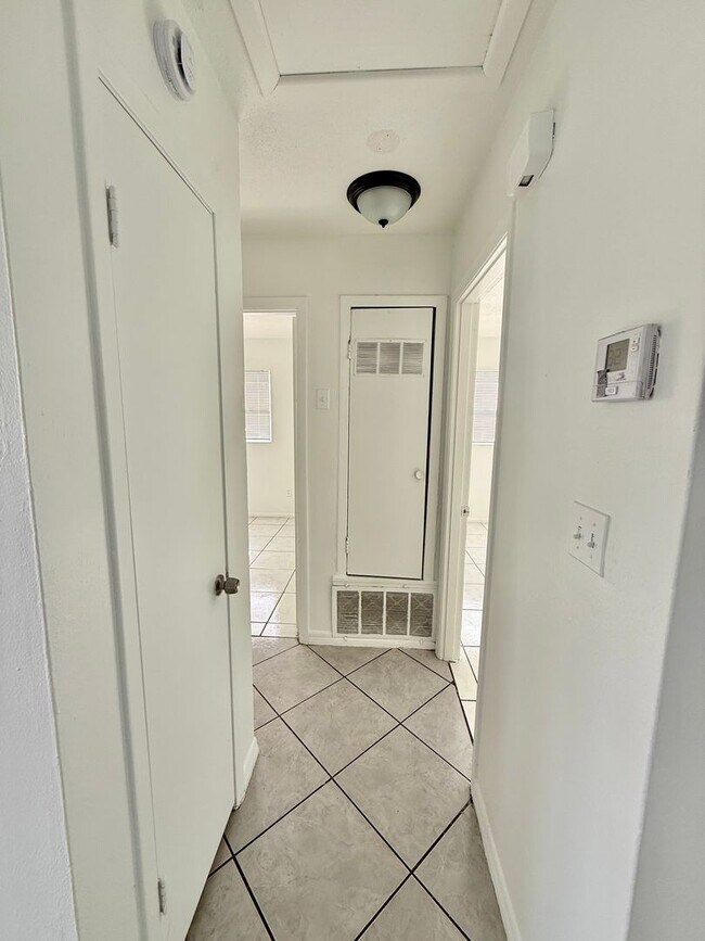 Photo - SKY LAKE 3 Bed / 2 Bath