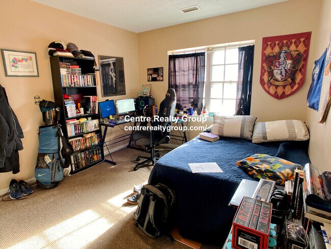 Photo - 30 Lake Shore Ct Unit #3,