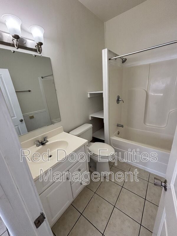 Photo - 532 Washington Ave