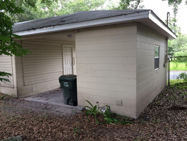 Photo - 702 W 14th St