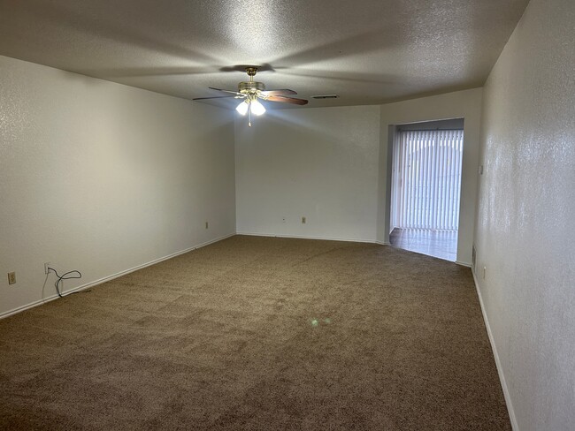 Photo - 2707 Mason Dr