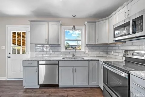 Photo - 101 Holly Rd