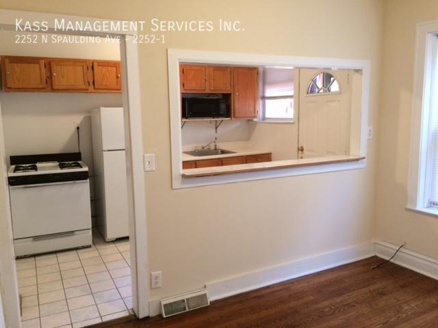Building Photo - 2252 N Spaulding Ave Unit 2252-1 Rental