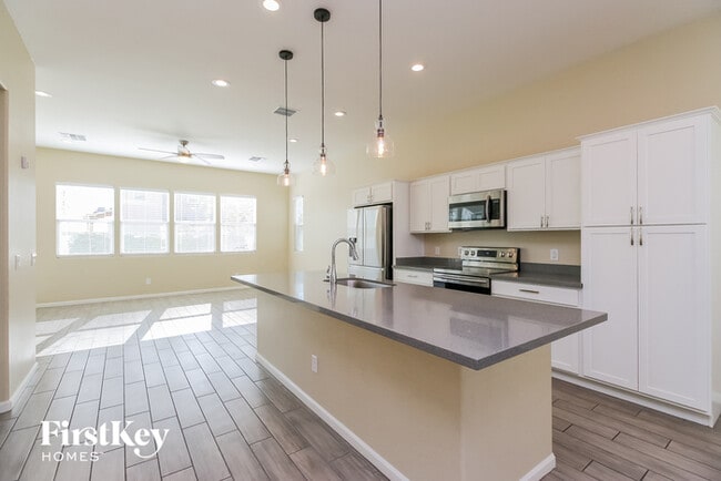 Photo - 355 N 157th Ln