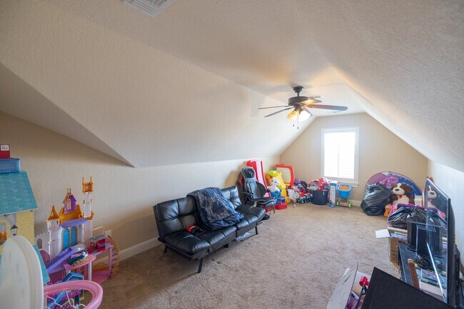 Photo - 7701 Florence Dr