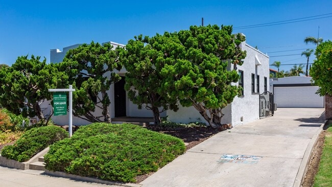 Photo - Beautiful Home in Kensington!