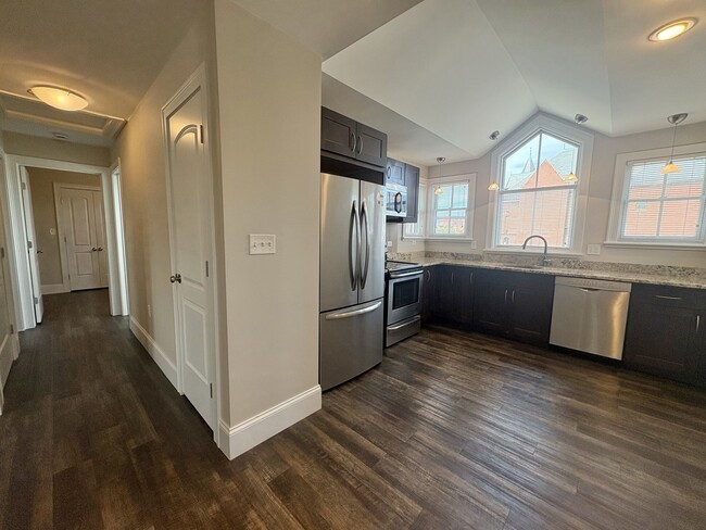 Photo - 110 Madison Ave Unit 3
