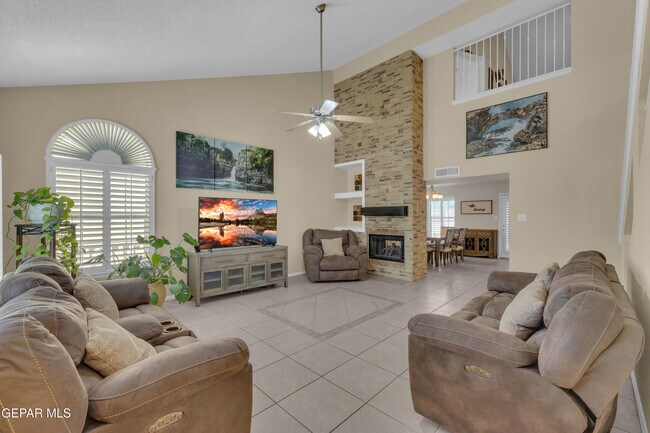 Photo - 508 Northwyck Way