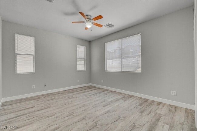 Building Photo - 5237 Grand Lake St Rental