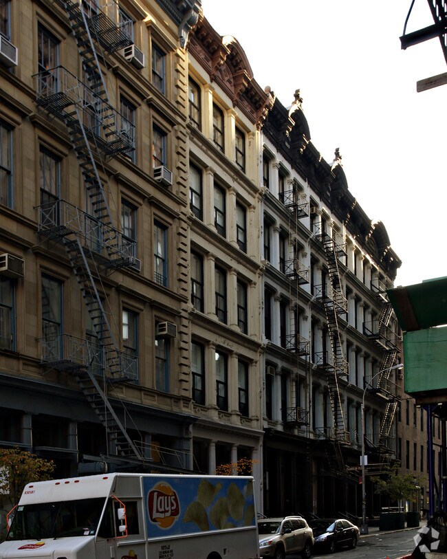 Foto principal - 58 White St