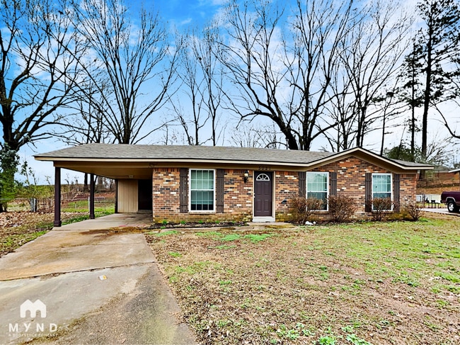 Building Photo - 5021 Woody Cove Rental