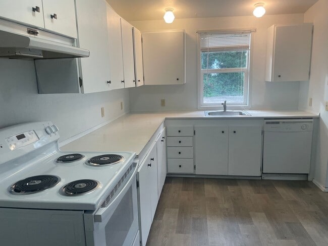 Photo - One Bedroom and One Bath Duplex Only Minutes from Downtown Langley!