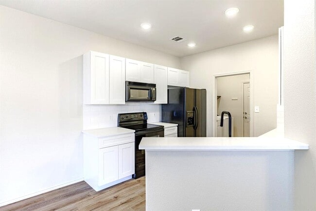 Photo - 2632 Century Park Blvd Unit 18