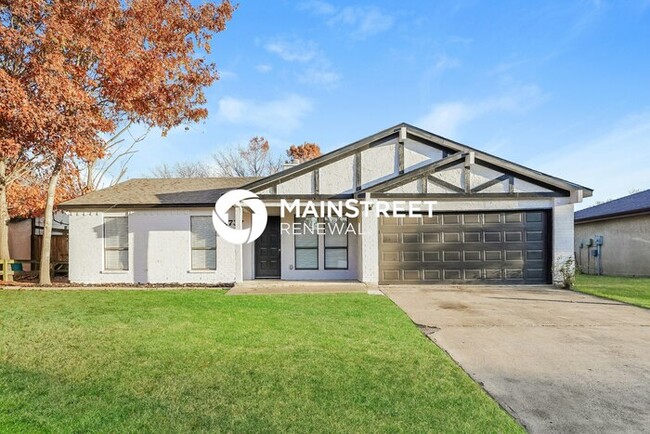 Building Photo - 3 Bedroom Pet-Friendly Home in DENTON, TX with Main Street Renewal