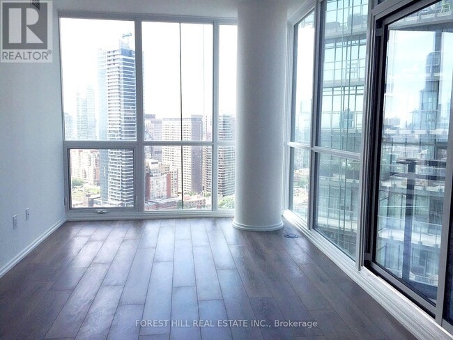 Photo - 45 Charles St E Unit 3302