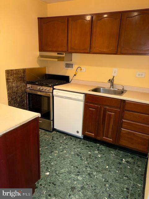Photo - 1420 N St NW Unit 607