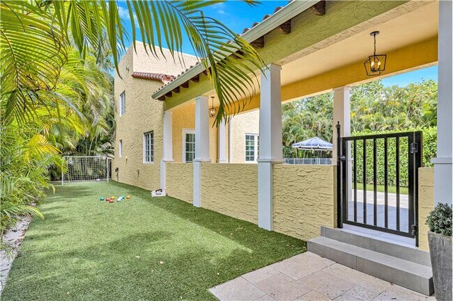 Building Photo - 1503 Genoa St Rental