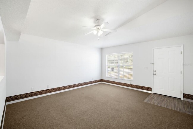 Photo - 5400 9th Ave N