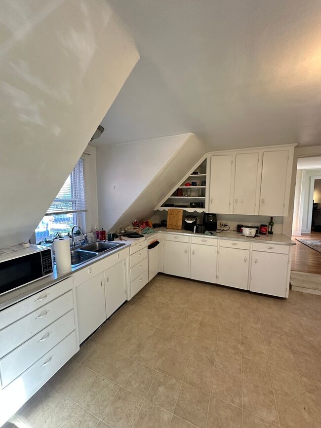 Photo - 38 Crosby St Unit 2