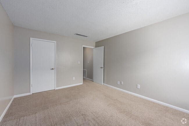 3BR, 2BA - 1,205SF - Guest Bedroom