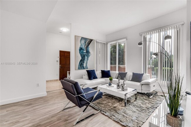 Photo - 785 Crandon Blvd Unit 106