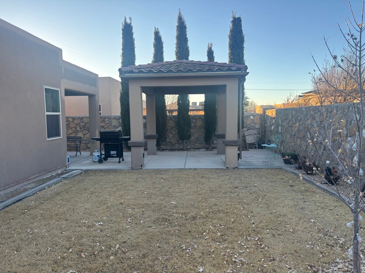 Photo - 3613 Santa Sabina Ave