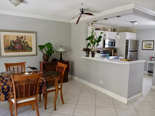 Photo - 600 NE 14th Ave Condo Unit 224