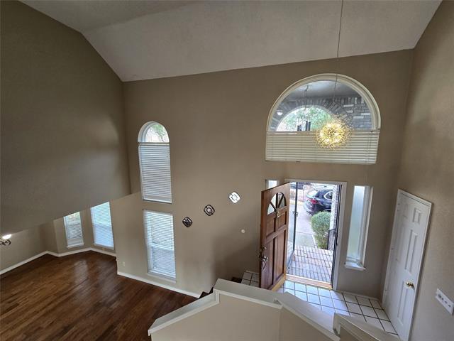 Photo - 814 Clearlake Dr