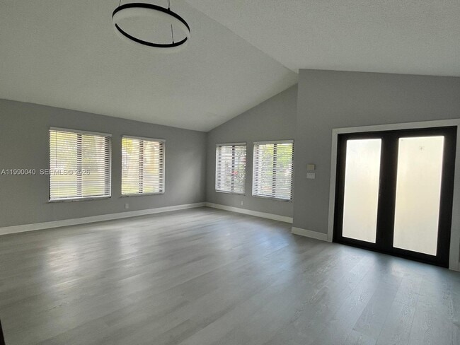 Photo - 3931 SW 84th Terrace