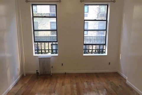 Photo - 414 East 73rd Street