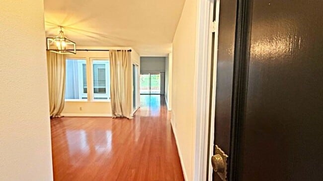 Photo - Charming, 2BD/2BA, Single-Story TH in Crow Canyon Country Club in Danville- Available NOW!