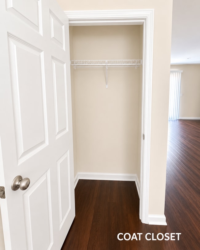 Photo - 81 Roseberry Cir