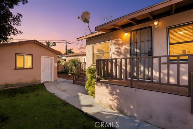 Building Photo - 959 W 17th St